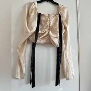 A la’ros jacket good condition with ties to make a bow